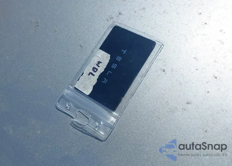 2023 Tesla Model Y Performance Dual Motor All-Wheel Drive z USA, uszkodzony, nr VIN 7SAYGDEF3PF913658